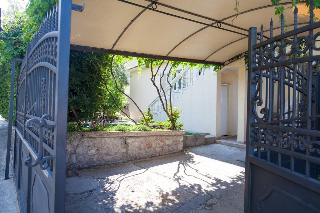 Apartments & Rooms Jelka كوتور المظهر الخارجي الصورة