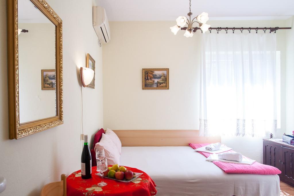 Apartments & Rooms Jelka كوتور المظهر الخارجي الصورة